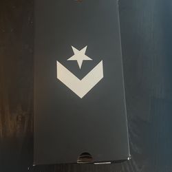 Converse Box 