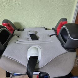Graco Car Seat Full Seat $145