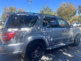 2003 Toyota Sequoia