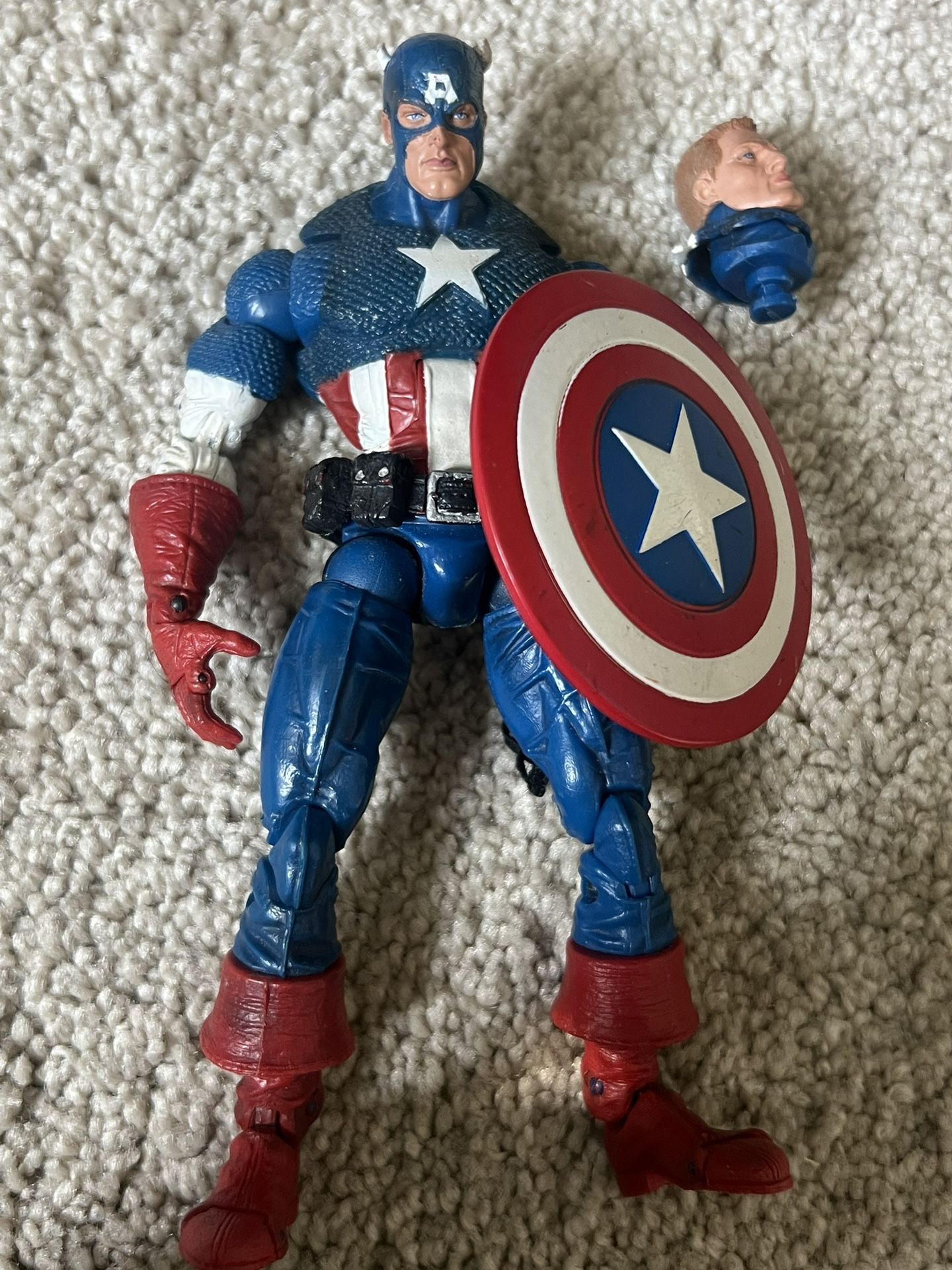 Marvel Legends Captain America Faceoff Unmasked/masked