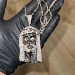 Iced Out Pendant Jesus  Chain Real Jewelry Never Worn 