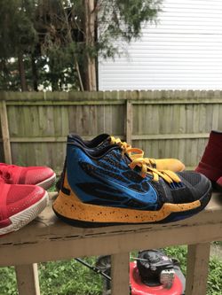 4pair size 6 Kyrie Irving’s great condition