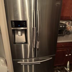 Samsung French Door Refrigerator 