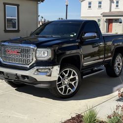 2016 GMC Sierra Single Cab Short Bed 5.3 v8 4x4