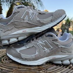 New Balance 2002R Size 10