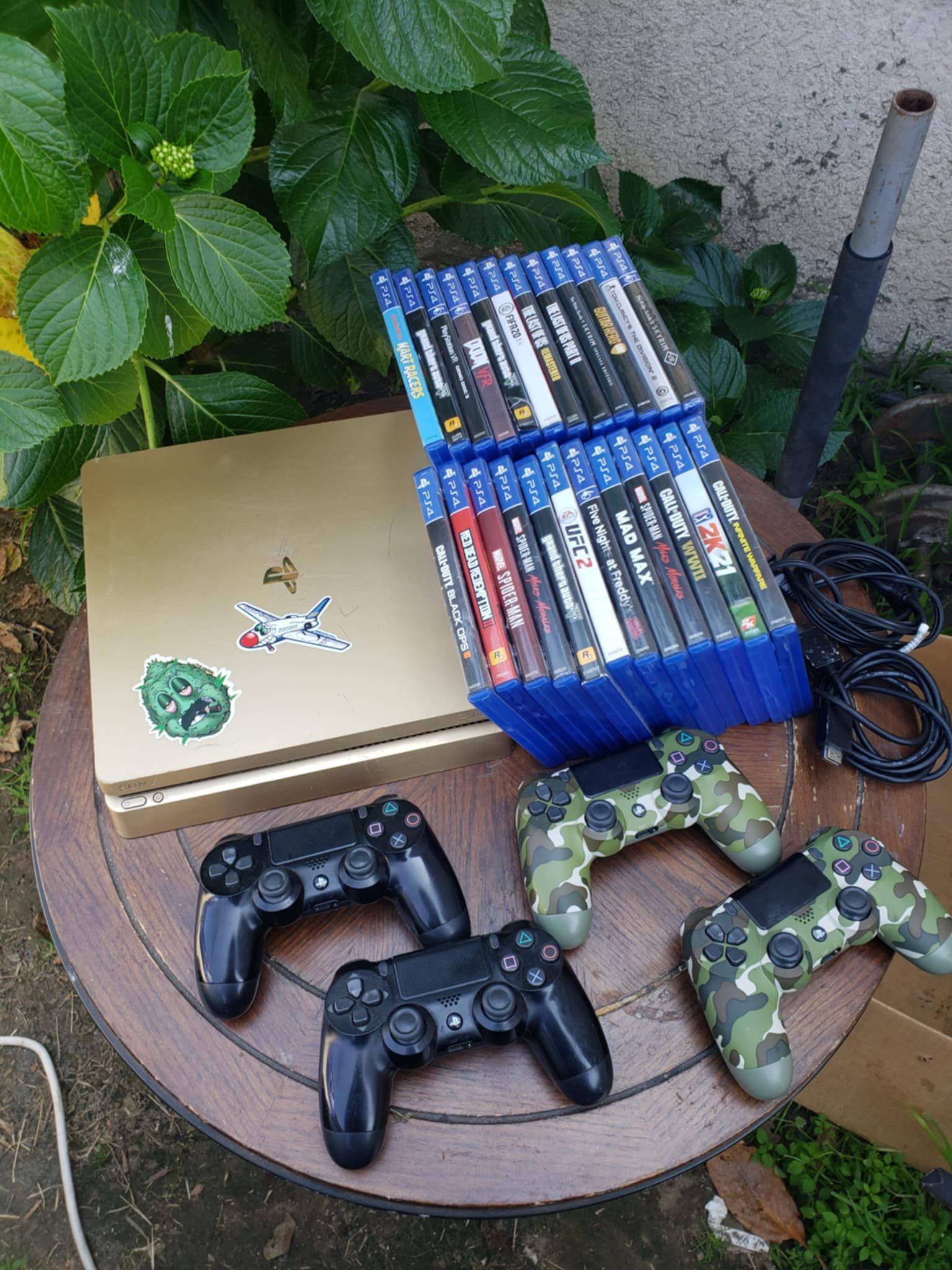 There 25 Games i Sell 8 Games for $100! OR $20! Each there $300! On games. $180! PS4 slim 1000GB, $30! Per Extra control. $550! Lowest or Trade electr