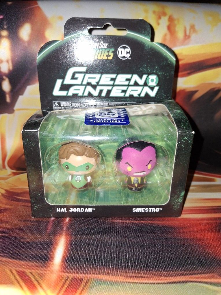 FUNKO PINT SIZE HEROES GREEN LANTERN 2 PACK...NEW OPEN BOX...SMOKE FREE HOME...$7.00 FIRM...