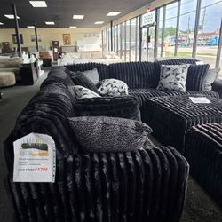 Midnight-Madness 3-Piece Sectional Sofa 🚚WE DELIVER🚚