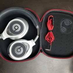 Beats Executive With Original Case And Cord With Mic Headphones