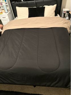 Reversible Queen Comforter