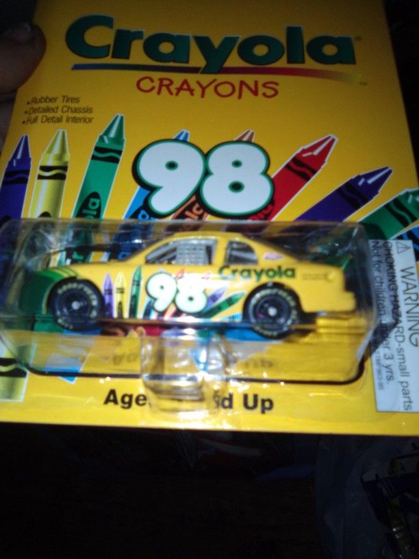 Crayola Collectors Revel Car