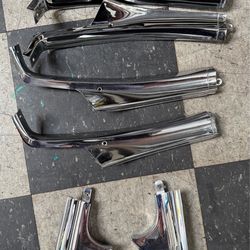 68-72 Chevrolet El Camino Bed moldings corners