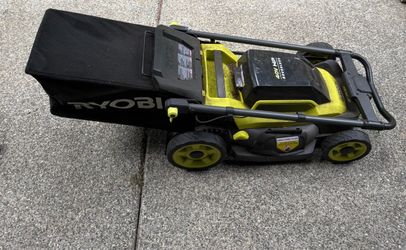 Ryobi Electric Lawn Mower