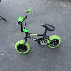 Rocker Irok Mini Main Green Mini BMX Bike