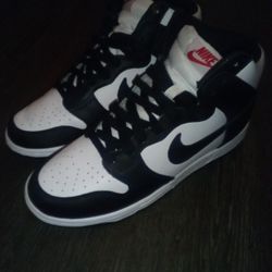 Brand New Nikes - Womens