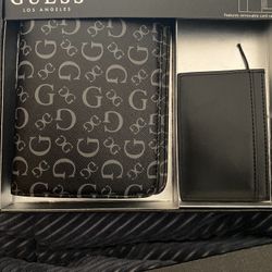 Guess Pasaporte Wallet Holder 