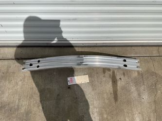 2019 2025 TOYOTA COROLLA FRONT BAR REINFORCEMENT OEM