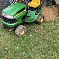 2005 John Deere 125 Riding Mower For Parts Or Whole 