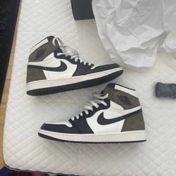 Jordan 1 Mocha Size 12