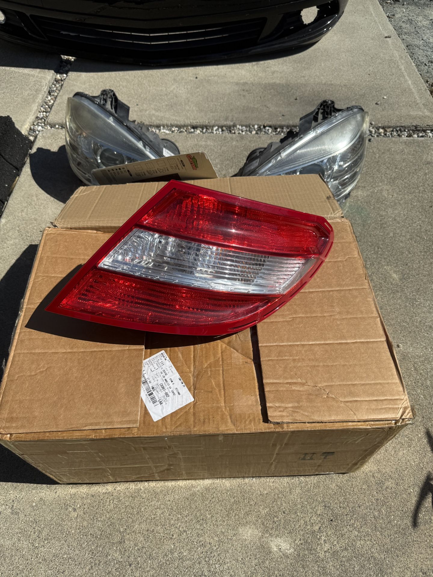 C300 Tail Light 