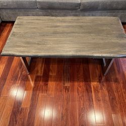 Portland Cocktail Table