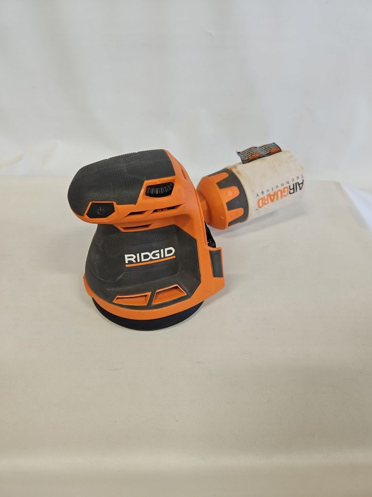 Ridgid 18V Cordless 5" Random Orbit Sander TOOL ONLY 813590-11