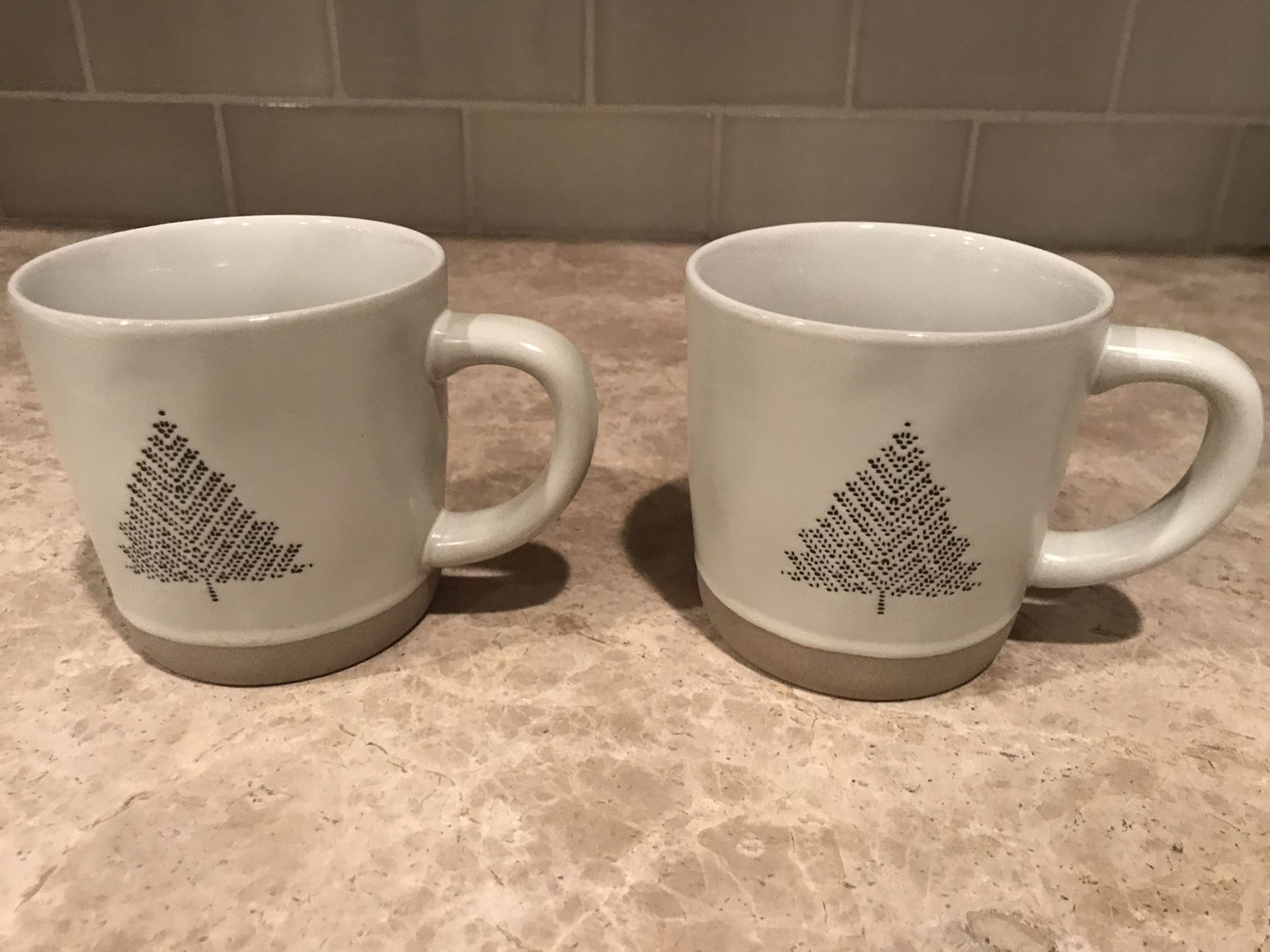 Hearth & Hand Target Magnolia Gaines Holiday Christmas Tre Coffee Cup Mugs