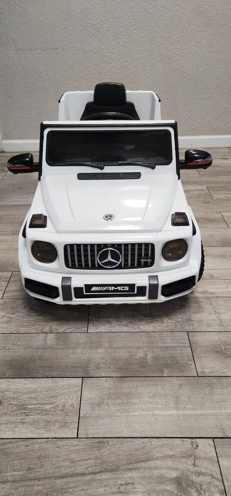Mercedes Benz AMG G63 Hot Wheels Car