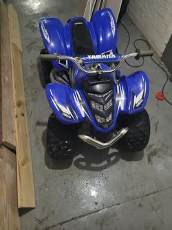 Yamaha Raptor ATV 12-Volt Battery-Powered Ride-On

