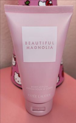 Estēe Lauder Beautiful Magnolia Body lotion +Amor Bath Bombs.