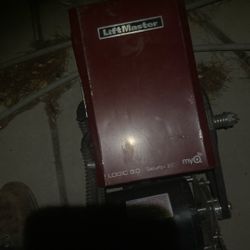 LIFT MASTER LOGIC 5.0  GARAGE OPENER