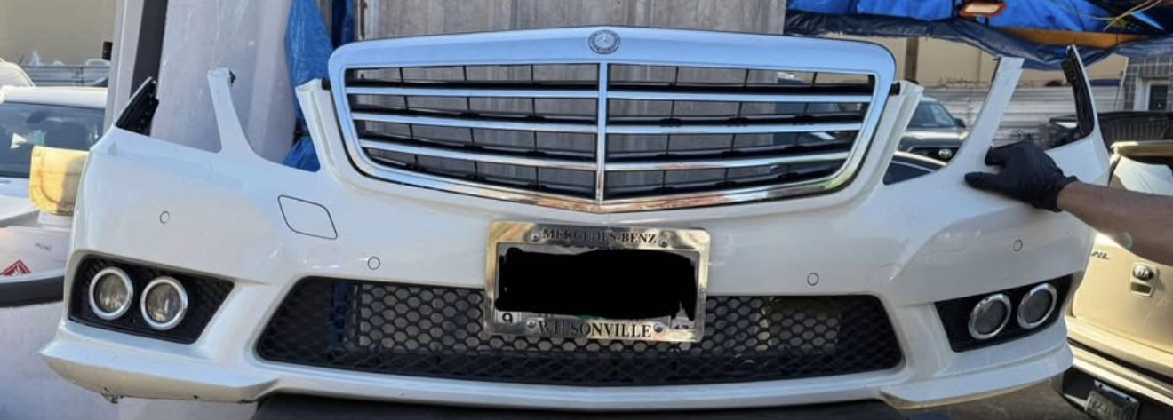 2010-13 10-13 Mercedes W212 E550 E350 Sport Sedan Front Bumper Cover