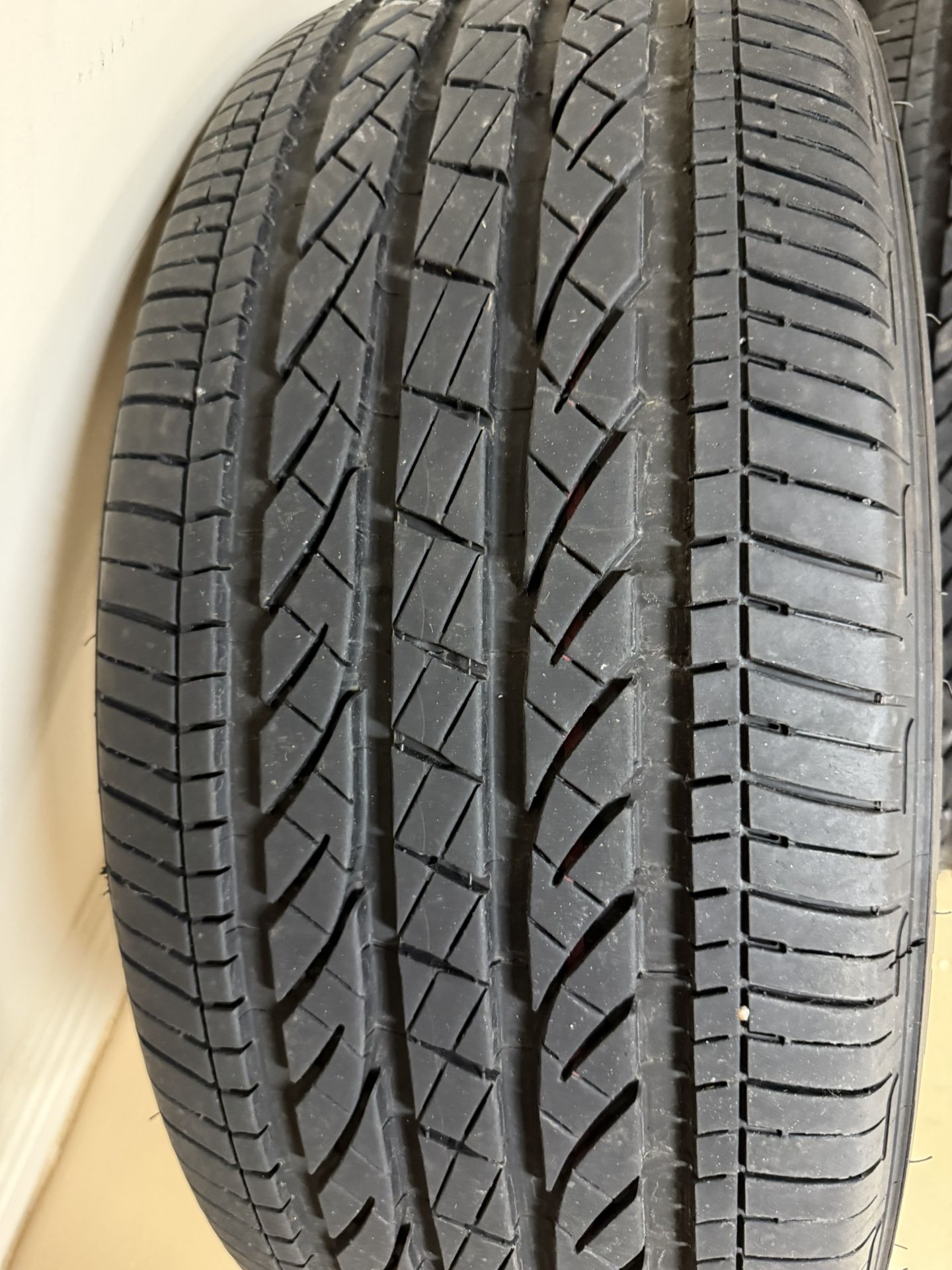 3 Almost New Bridgestone Dueler 245/50 R19