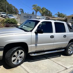 Chevy Avalanche 2005