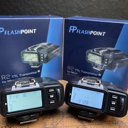 Flashpoint R2 TTL Transmitter (Nikon)