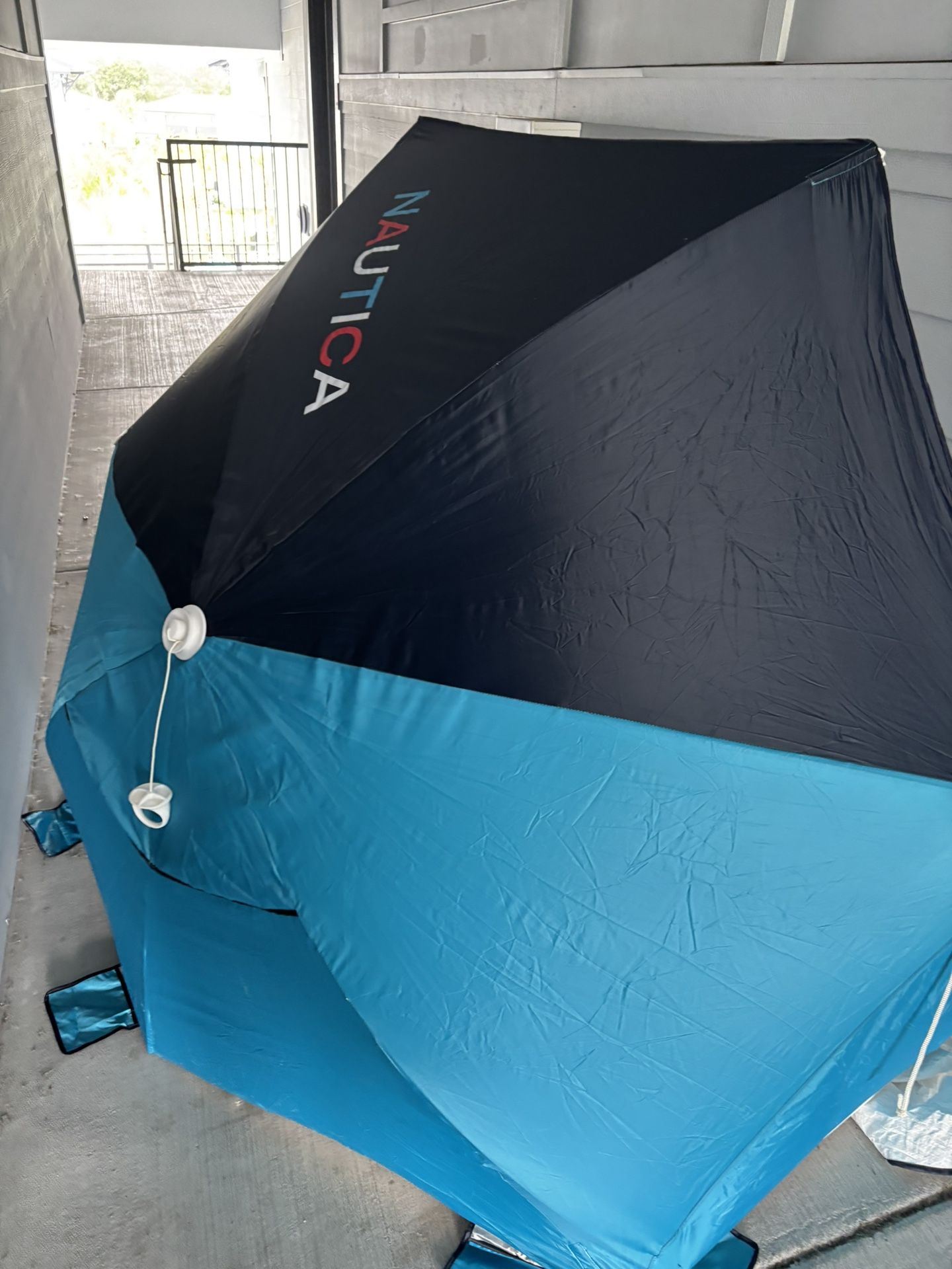 Pop up tent/shelter canopy 2 person