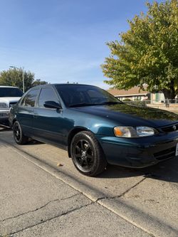 1998 Toyota Corolla