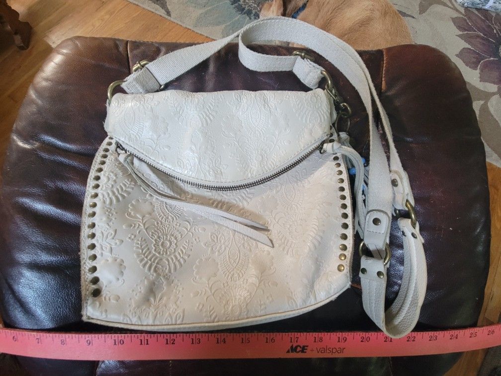 Leather the Sak crossbody purse - boho style