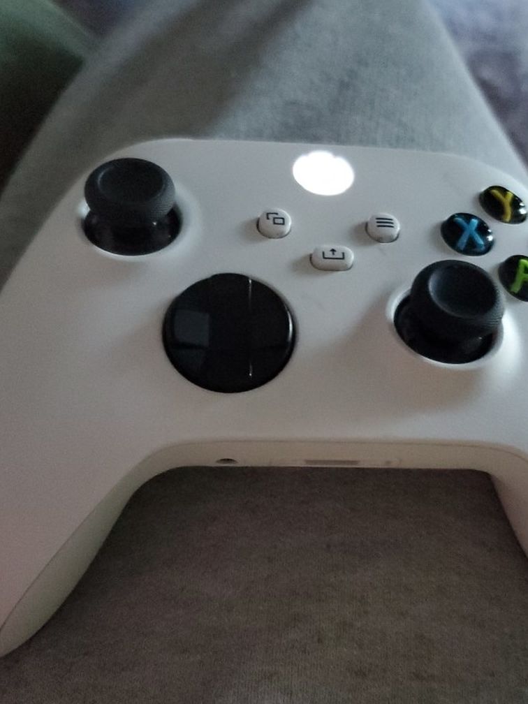 XBOX SERIES S FOR SALE AT BEST BUY NOW DONT BUY FROM SCALPERS