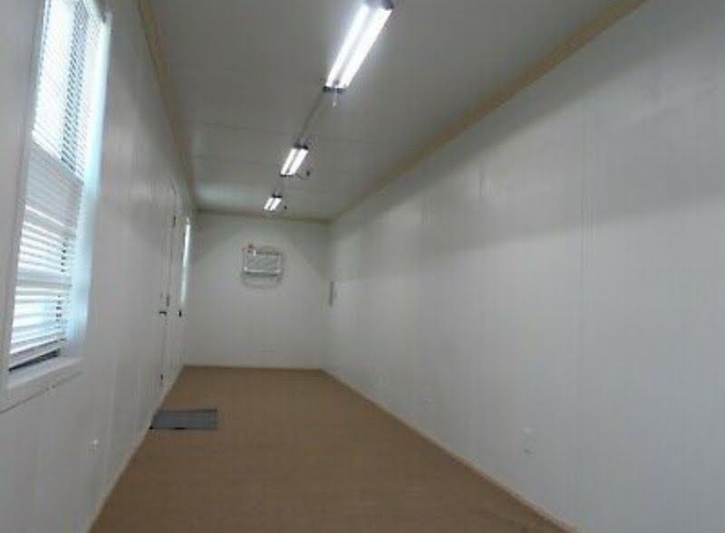 White Shipping /storage Container 