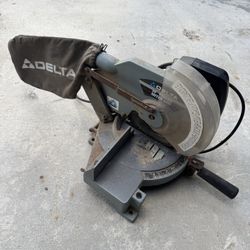 Delta Cut Saw