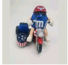 M &M CANDY MOTORCYCLE FREEDOM RIDER