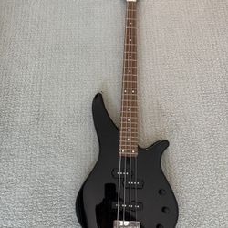 Yamaha RBX170 Bass Guitar + Gig Bag