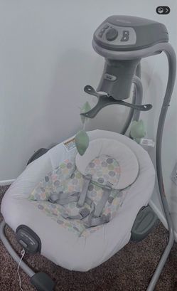 Baby swing