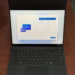 Microsoft Surface Laptop 13.8 7th Gen 10 Core 16gb ram 512gb ssd