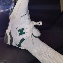 New Balance 550 Shoes