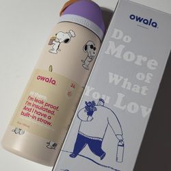 Snoopy Owala 32oz 