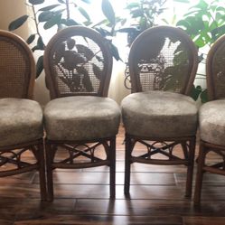 4 Bamboo Dining Chairs With Cane Backs