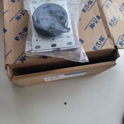 Box Of 12 14-50r Eaton Outlets 50amp 240v