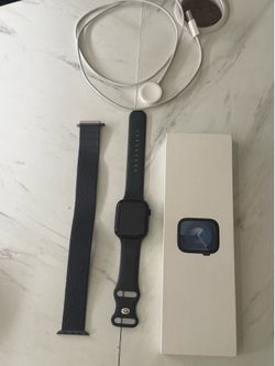 Apple Watch Series 9 45mm Midnight blue with box and charger.